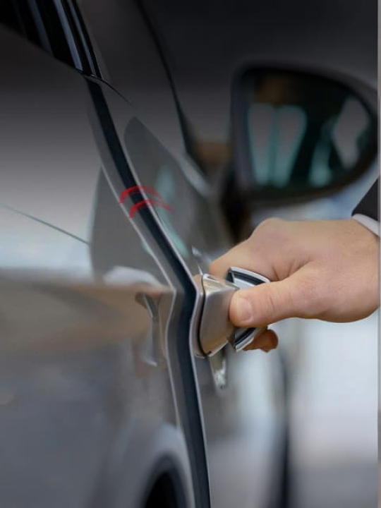 Cửa Hít cho xe Mitsubishi